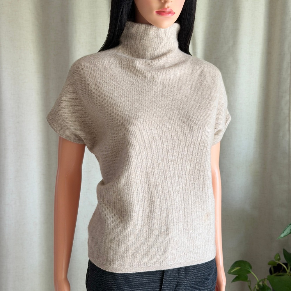 Tahari Pure Luxe 100% Cashmere Turtleneck Cap Sleeve Sweater Oatmeal M Neutral